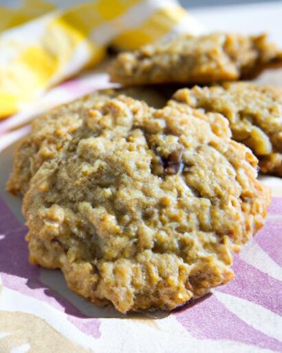 Banana Oatmeal Cookies: Wholesome Treats Packed with Flavor