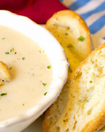 Classic New England Clam Chowder: A Creamy Coastal Delight