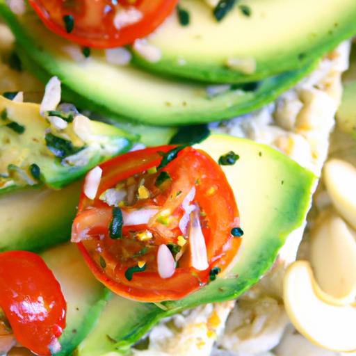 Fresh & Flavorful: Rice Cake with Avocado and Cherry Tomatoes