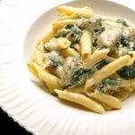 Creamy Chicken & Spinach Alfredo: A Flavorful Classic Twist