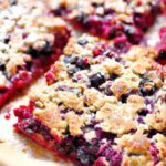 Sweet & Tangy Delight: How to Make Mixed Berry Crumble Bars