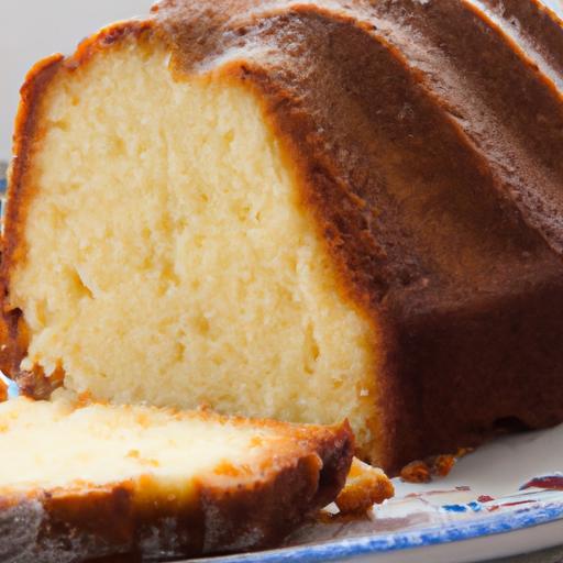 Vanilla Pound Cake Secrets: Classic Recipe and Baking Tips