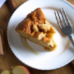 Cozy Chai Apple Crumble Cake: A Spiced Sweet Delight