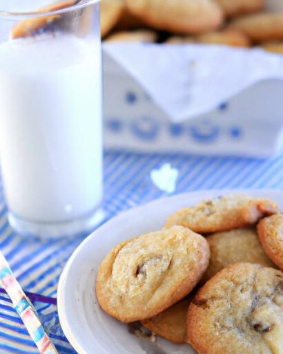 The Perfect Pair: Exploring the Magic of Milk and Cookies