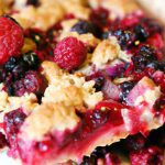 Tangy Delight: How to Make Perfect Mixed Berry Crumble Bars